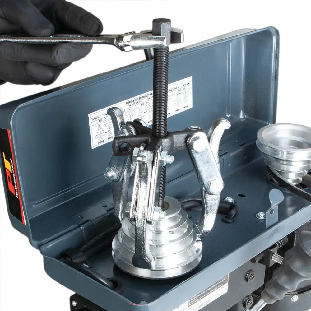 Perform Tool Drop Forged For Strength Gear Puller W136P - Puller-3 Jaw