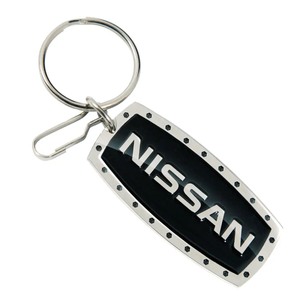 Plasticolor Makes Stylish Key Organization Easy Key Chain 004518R01 - Nissan Metal Logo