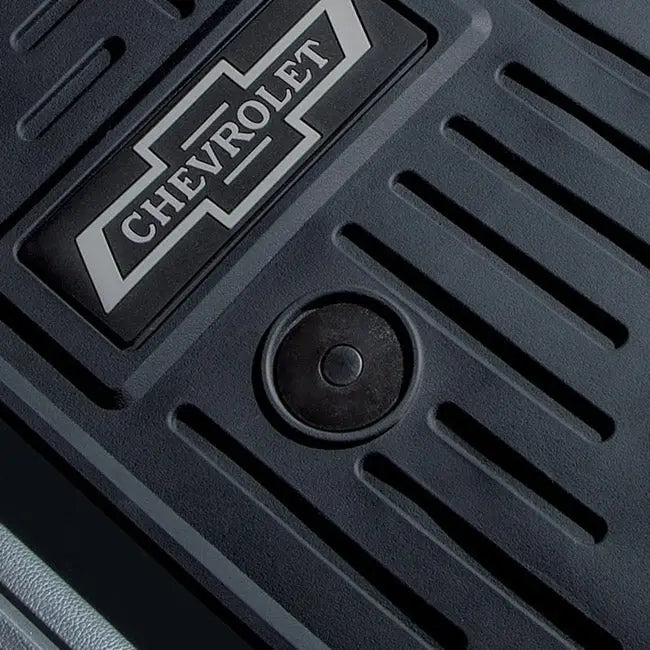 Plasticolor Weather On An Easy-To-Clean Surface Floor Mat 001795R01 - Chevy Silverado 14-18YR