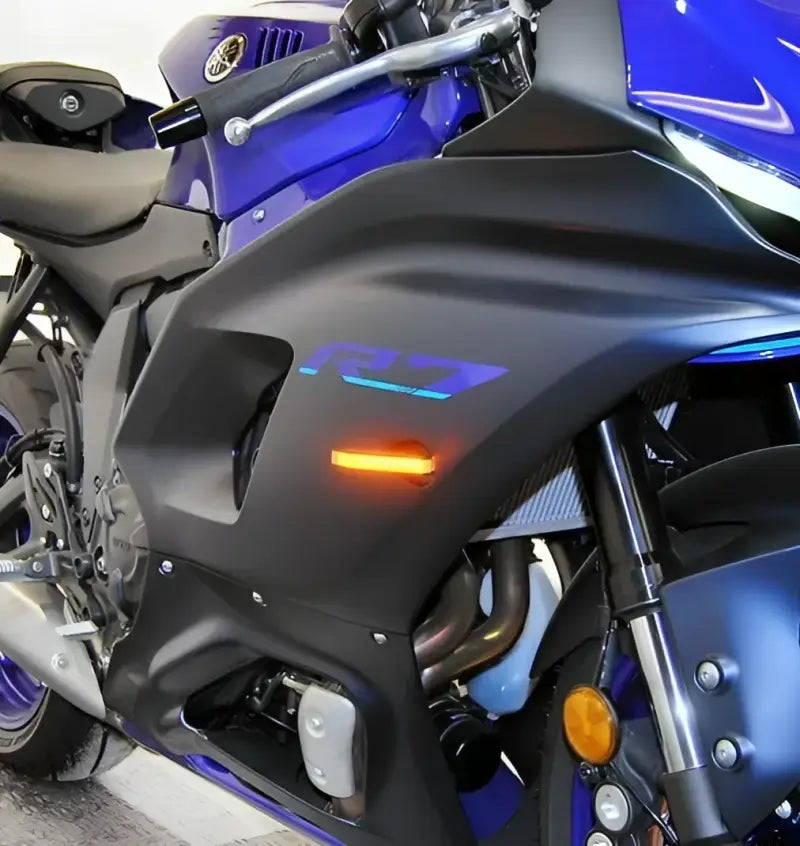 R7-FB Front Led Turn Signals Yam - LED