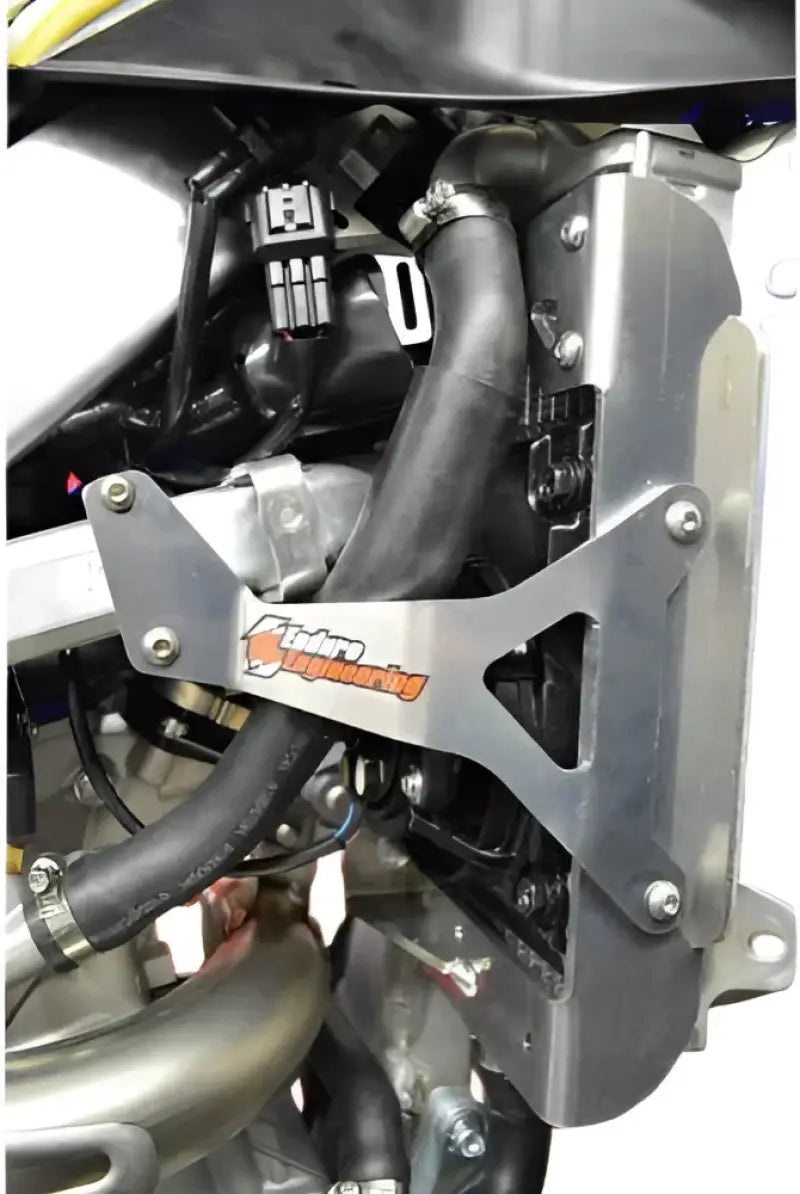 ENDURO ENGINEERING Radiator Braces Yam