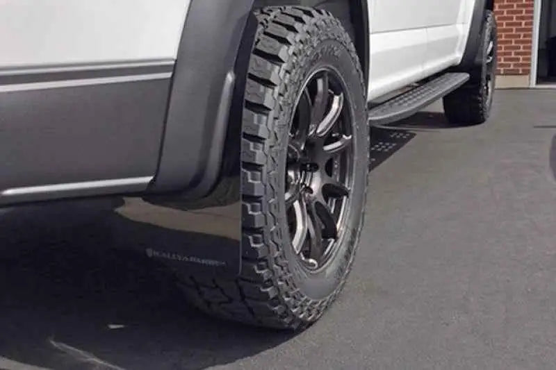 Rally Armor MF53-UR-BLK/WH