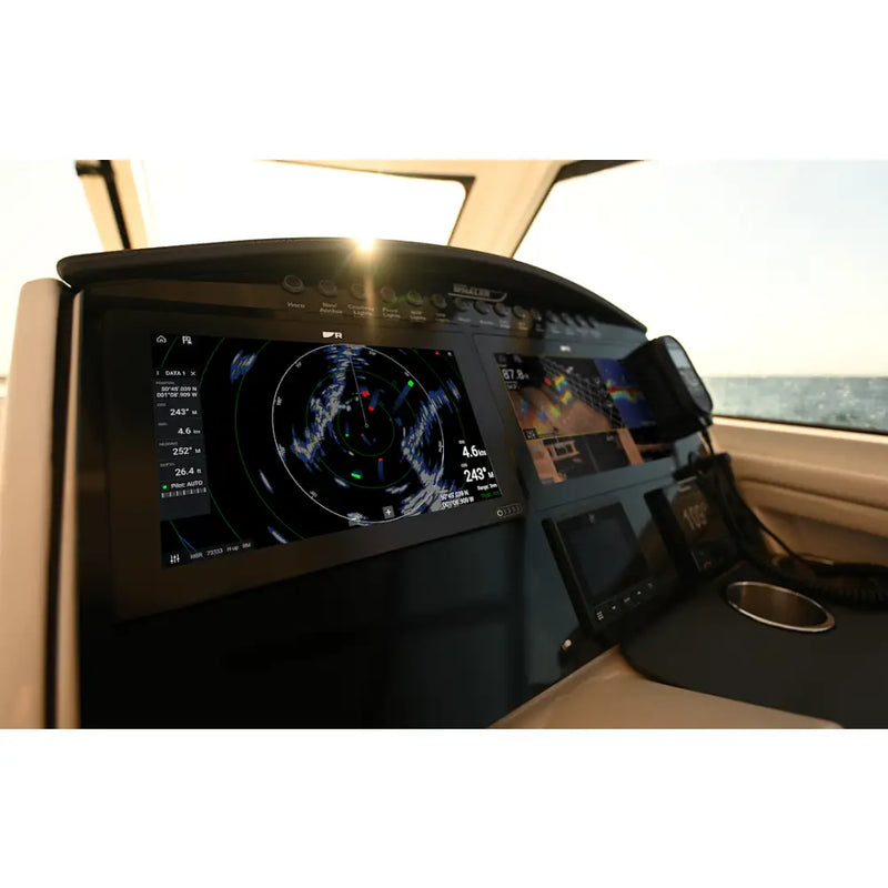 Raymarine E70639 Chart Plotter