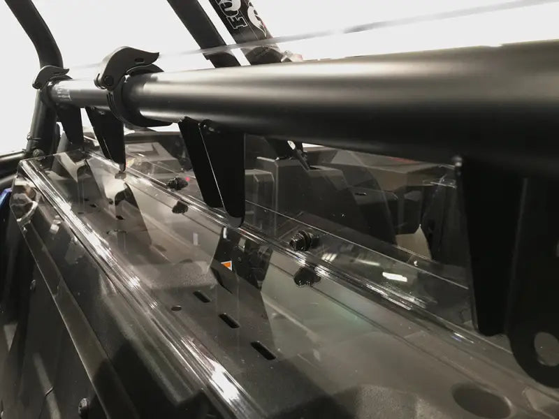 Rear Windshield Clr Pol 