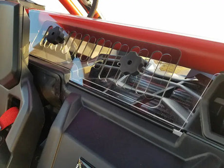Rear Windshield W/Vent Can 