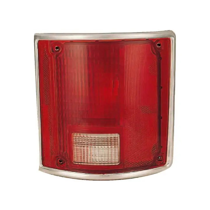 Regionmax GM123-L00CR W/bright trim - RH Taillamp Bright