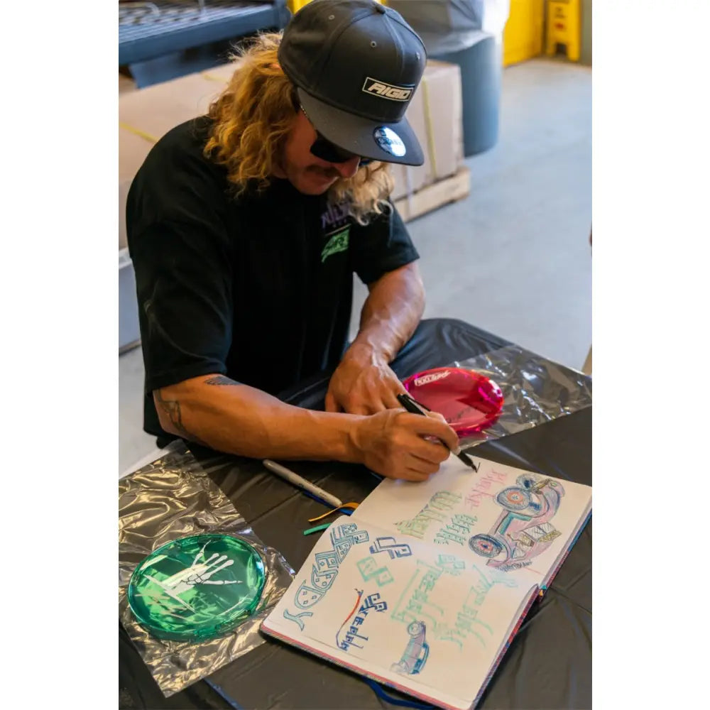 Rigid Industries 36204-SHREDDY Rigid Industries x SHREDDY 360-Series 6in Lights w/Wt Bcklght (2) + 6 Covers (2 Pink/2 Teal/2 Blk)