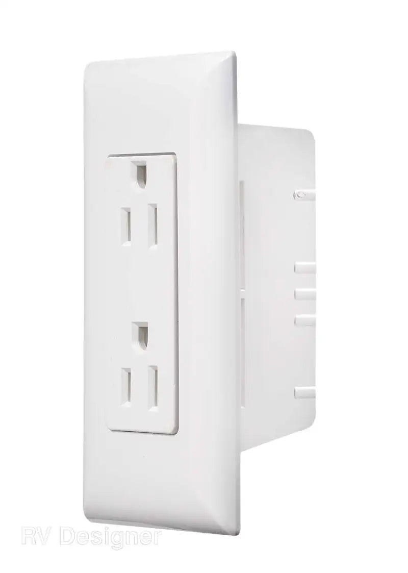 S831 Receptacle