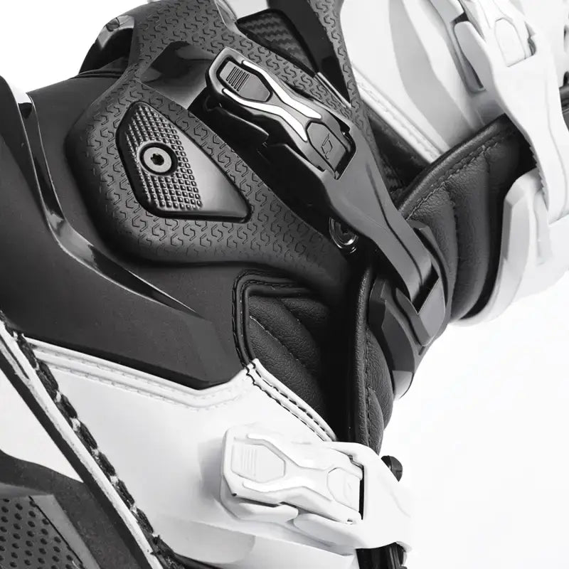 Sg22 Boots Black/White Sz 12 - GAERNE