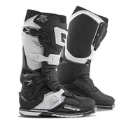 Sg22 Boots Black/White Sz 12 - GAERNE