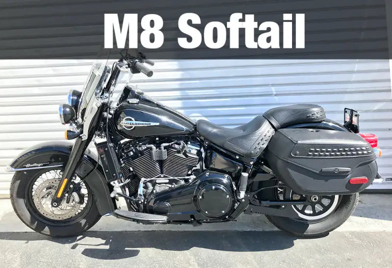 Side Mount Oil Cooler M8 Softail `17 23  Gloss Blk 