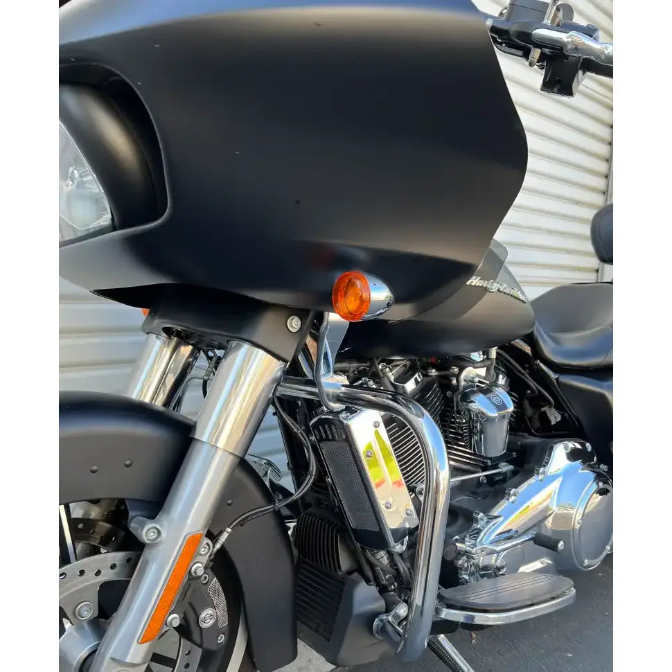 Side Mount Oil Cooler M8 Touring `17 23  Chrome 