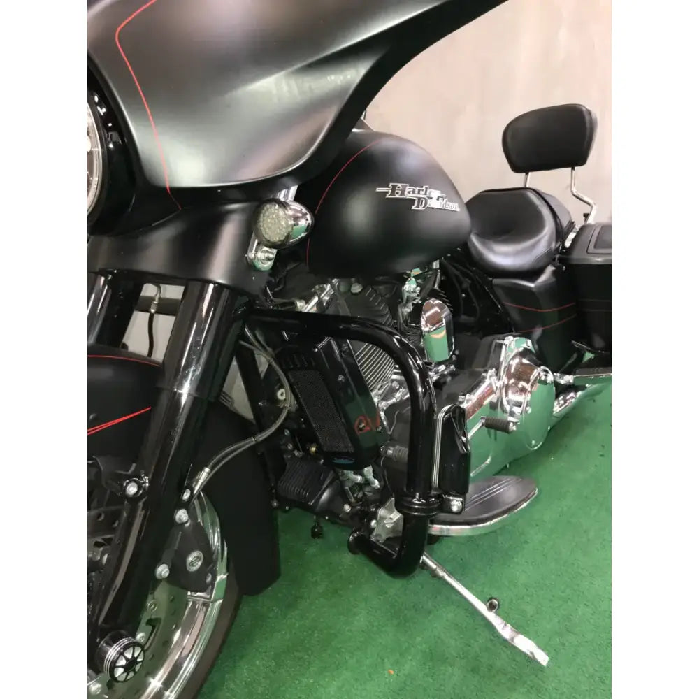 Side Mount Oil Cooler Tc Touring `09 16  Gloss Blk 