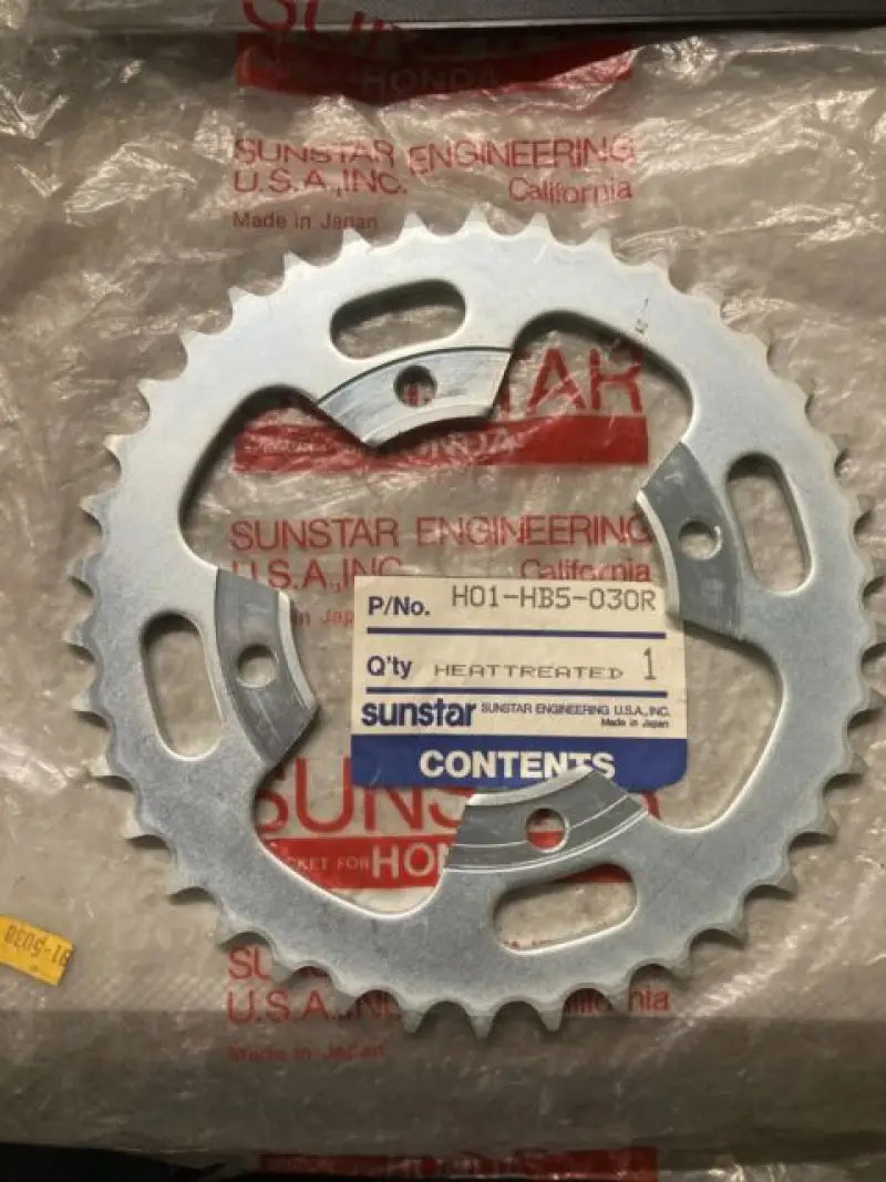 Sunstar 2-346540 Rear Sprocket Steel 40T-520 Hon - Sprockets