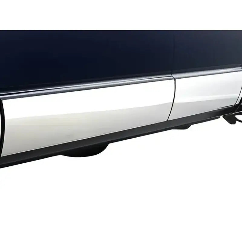 Chrome side molding on dark blue vehicle with T3059-304M ICI rocker panels