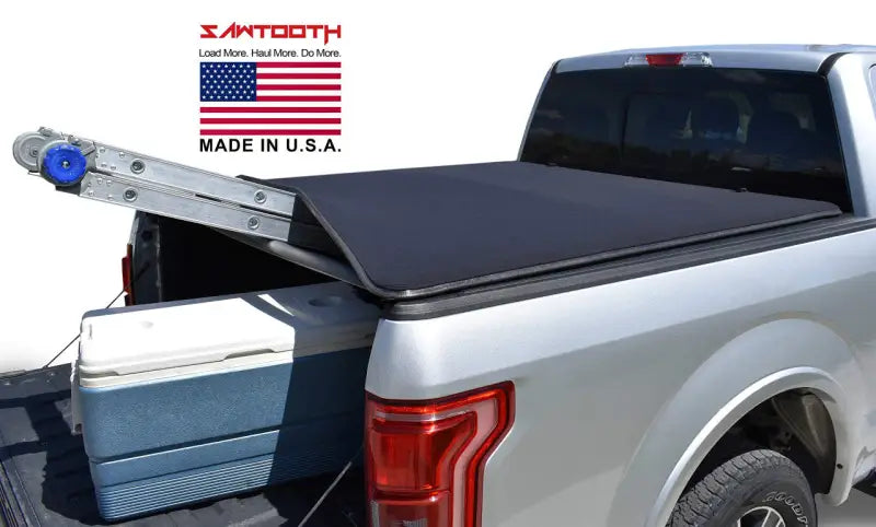 Black TFR045-03 Sawtooth tonneau cover for Ford Ranger with silver ladder handle