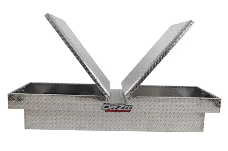 Tool Box Crossover; Gull Wing; Diamond Tread; Silver; Aluminum; 69-3/4 Inch Length x 20 Width 12.2 Height; 8.4 Cubic