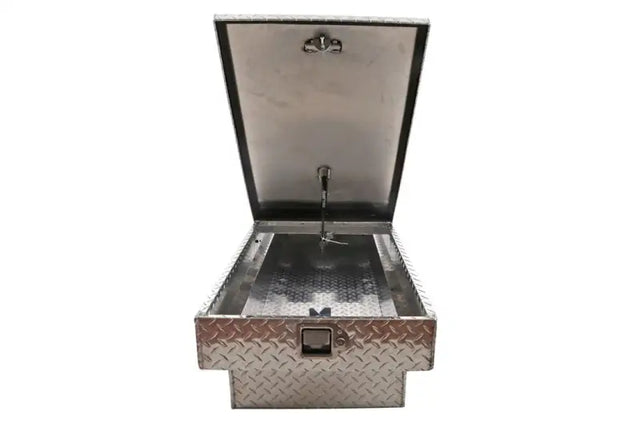 Tool Box Crossover; Gull Wing; Diamond Tread; Silver; Aluminum; 69-3/4 Inch Length x 20 Width 12.2 Height; 8.4 Cubic