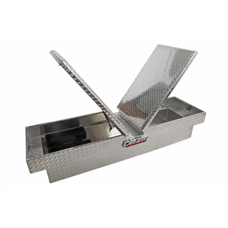 Tool Box Crossover; Gull Wing; Diamond Tread; Silver; Aluminum; 69-3/4 Inch Length x 20 Width 12.2 Height; 8.4 Cubic