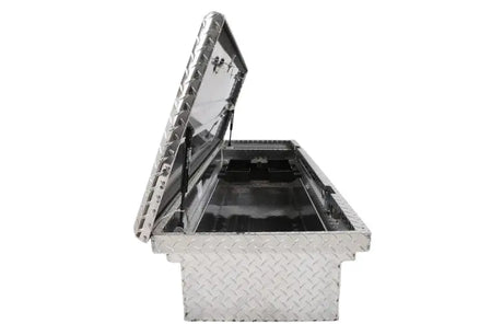 Tool Box Crossover Low Profile; Single Lid; Diamond Tread; Silver; Aluminum; 69-3/4 Inch Length x 20 Width 12.2 Height;