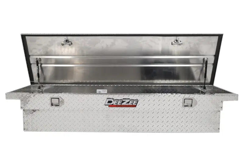 Tool Box Crossover Low Profile; Single Lid; Diamond Tread; Silver; Aluminum; 69-3/4 Inch Length x 20 Width 12.2 Height;