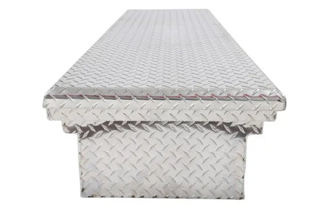 Tool Box Crossover Low Profile; Single Lid; Diamond Tread; Silver; Aluminum; 69-3/4 Inch Length x 20 Width 12.2 Height;