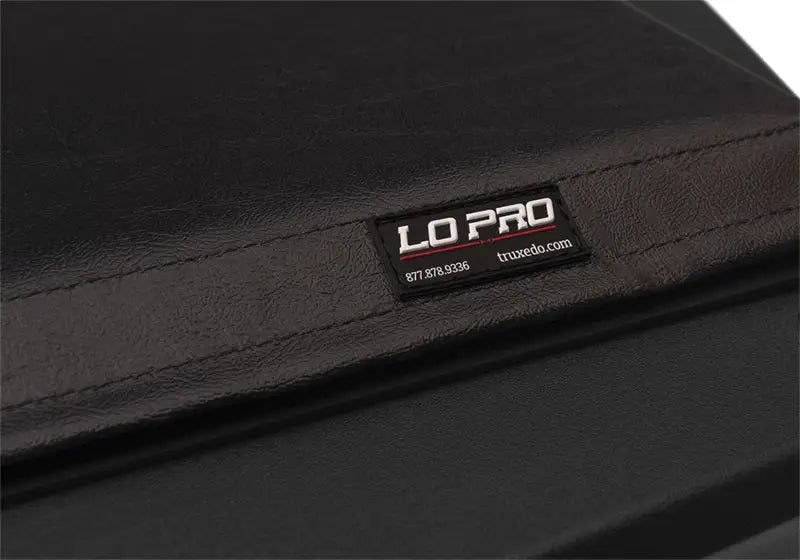 Truxedo 07-13 GMC Sierra & Chevrolet Silverado 1500/2500/3500 6ft 6in Lo Pro Bed Cover - Truck Automotive