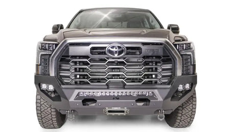 Front view of a vehicle equipped with a TT22-X5451-1 Fab Fours Matrix Bumper, showcasing its superior protection, durable construction, and sleek design.