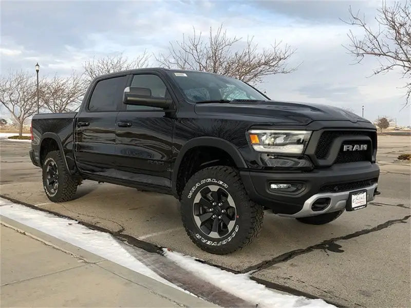 Tuff Country 19-23 Ram 1500 Rebel 4wd 2.5in Lvl Kt Frt w/Uni-Ball Upper Control Arms (No Shocks) - 32107