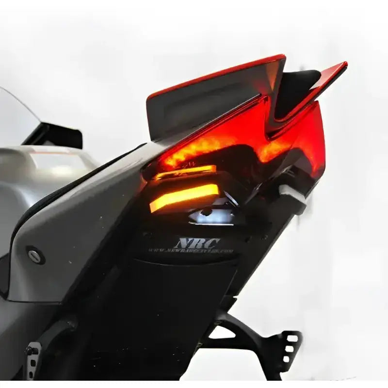 TUONO-FE-21 Fender Eliminator Apr