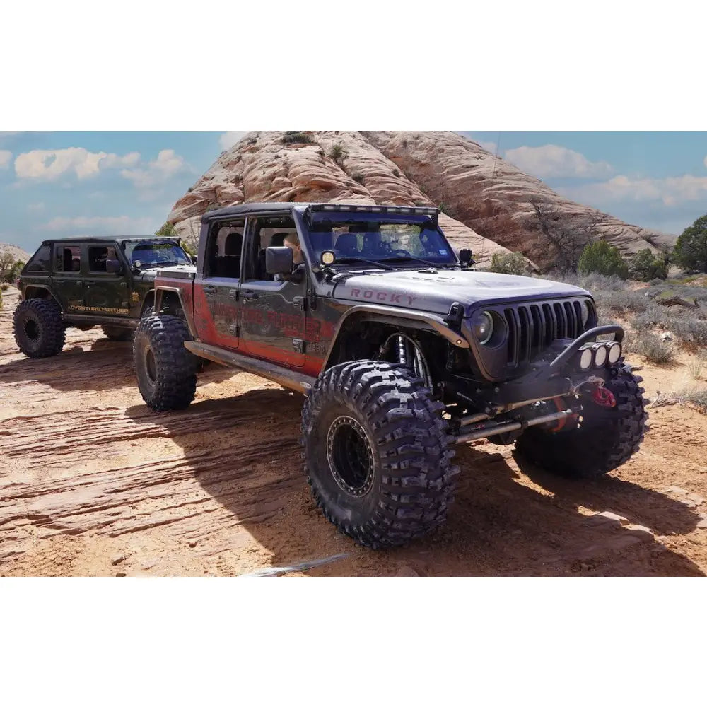 Tyri OFF-ROA Limited Lifetime Warranty Light Bar V12K-013-1 - V48 Lightbar 12V 17200 Elum