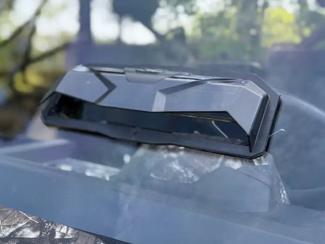 Versa Vented Windshield Hard Coated - SEIZMIK