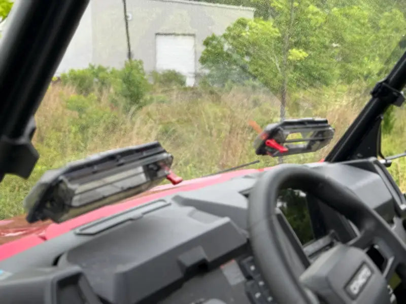 Versa Vented Windshield Uv Resistant - SEIZMIK