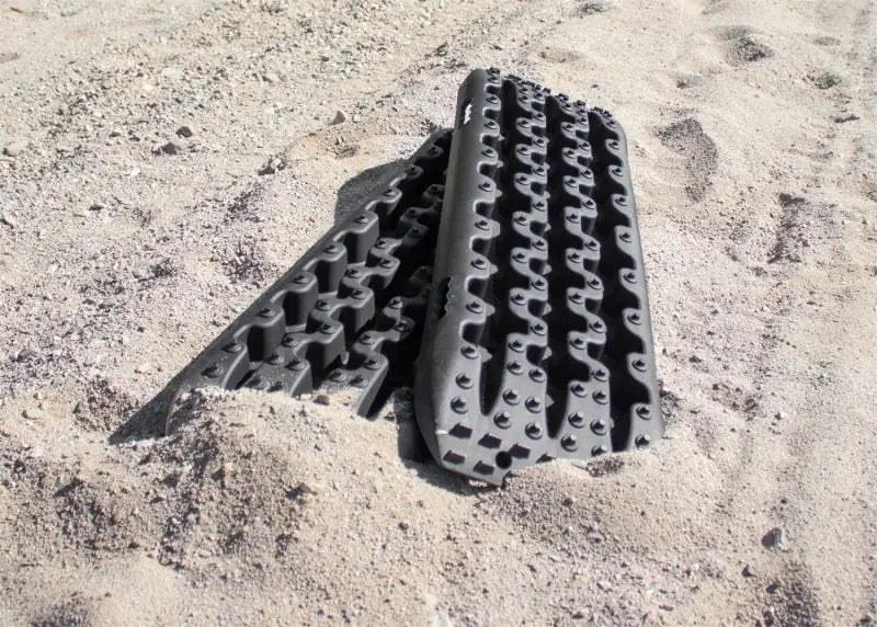 Voodoo Offroad 42in Traction Boards - Set - 1600006