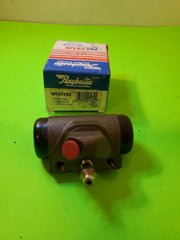 Raybestos wheel cylinder WC37262 with box for reliable brake performance