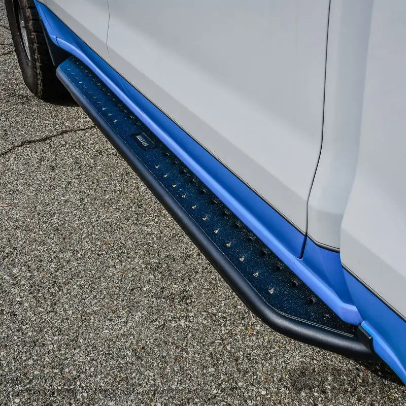 Westin 2019 Chevrolet/GMC Silverado/Sierro Crew Cab Outlaw Nerf Step Bars 