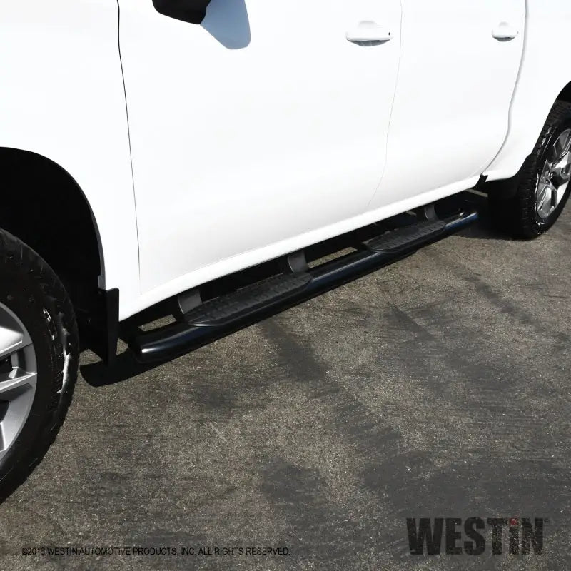 Westin 2019 Chevrolet Silverado/Sierra 1500 Crew Cab Non LD PRO TRAXX 5 Oval Nerf Step Bars - Black 