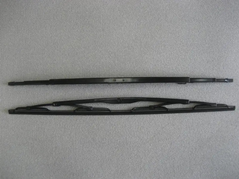 WT6-32 Ap Products 32' Hd Wiper Blade Assy, heavy-duty black metal frame and rubber blade, perfect for RV, automotive, powersports, off-road, marine, truck accessories. Exterior,Exterior Parts & Accessories,AVADA - Best Sellers