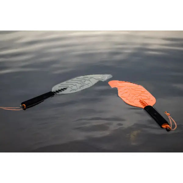 Yakgear Slim Profile And Lightweight Design Marine Paddle 06-0014 - Hi-Viz Orange Assault Hand