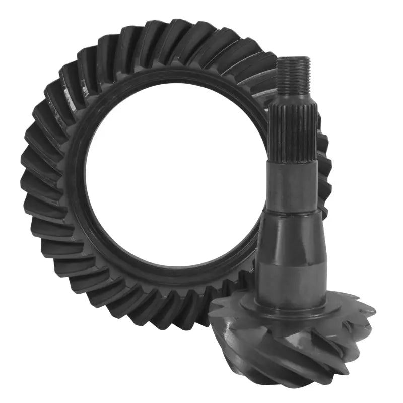 Yukon Gear & Axle YG C9.25-390 Yukon Gear High Performance Gear Set For 09 & Down Chrylser 9.25in in a 3.90 Ratio