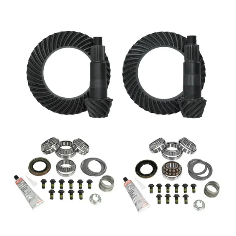 Yukon Gear & Axle YGK067 Yukon Gear Gear & Install Kit Package for Jeep Rubicon JL/JT w/ D44 Front & Rear in a 4.56 Ratio