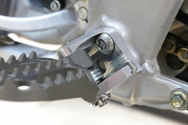 Yzf250/450 Footpeg Mounts