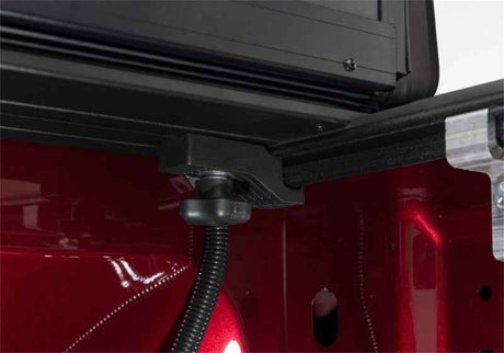 UNDERCOVER AX32004