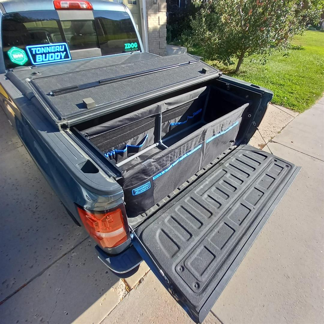 Cargo Organizer Truck Bed Of Full-Size Truck; Single Compartment With 16 Inside And 2 Outside Pockets; With Removeable Divider; Black; 600D Polyester With PVC Frame; 58.25 Inch Length x 20.25 Inch Depth x 18.25 Inch Height; 12 Cubic Foot Capacity; Single